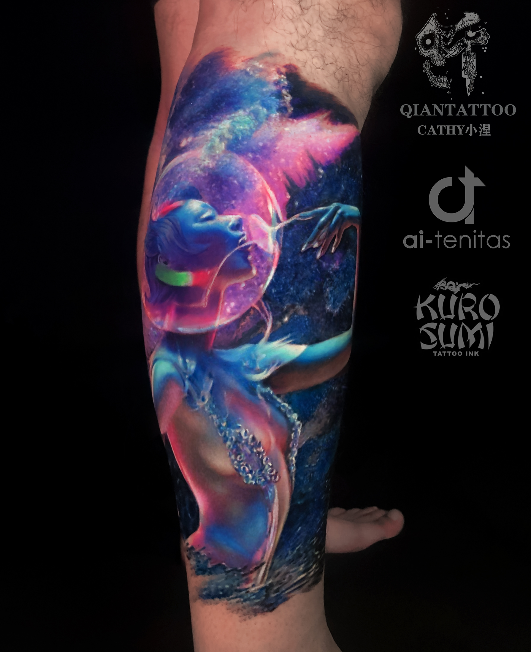 Cathy Realistic Tattoo artwork in Chongqing, highlighting fine details with KURO SUMI TATTOO INK, QIANTAITOO studio, and 'CATHY小狸' branding.